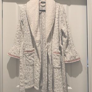 Juicy Couture Robe